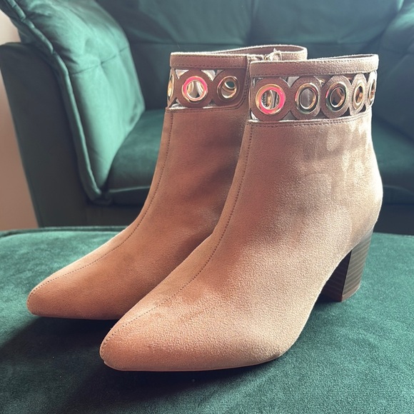 Cato Shoes - Cato Tan Ankle Boots with Pointed Toe and Decorative Studs